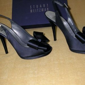 AUTHENTIC GORGEOUS STUART WEITZMAN BLACK SATIN HIGH HEELS-6M